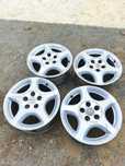 Диски R-16 Toyota, Lexus PCD-5/114.3 Оригинальные.