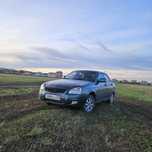 Lada priora продам
