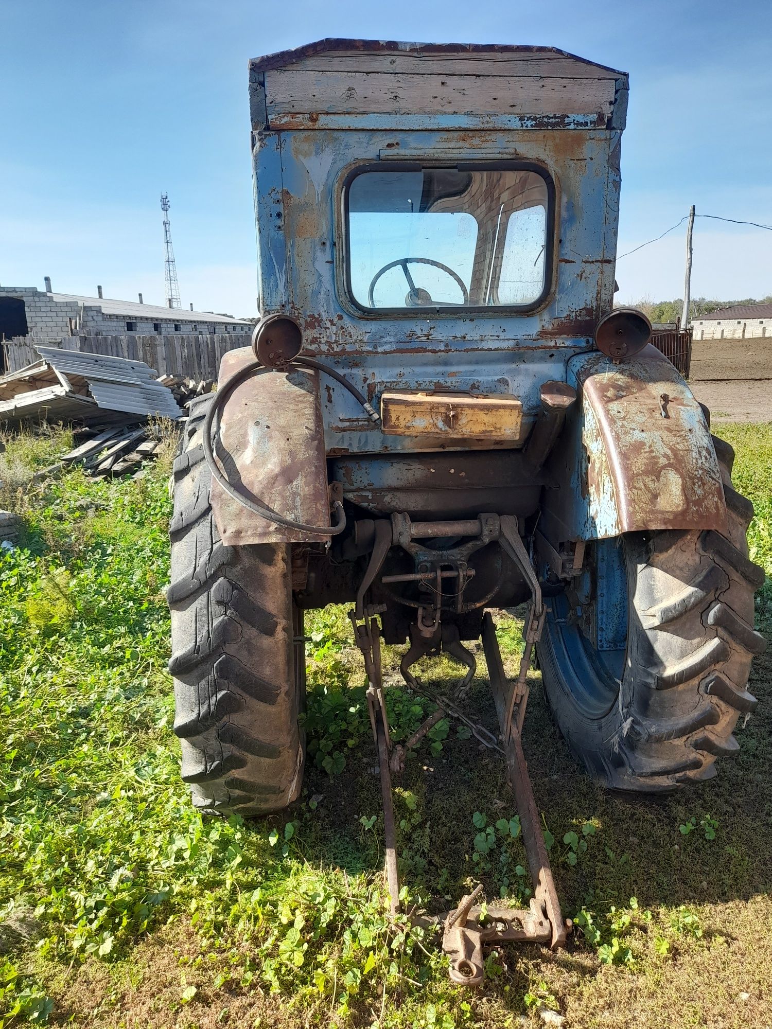 Продам трактор т 40