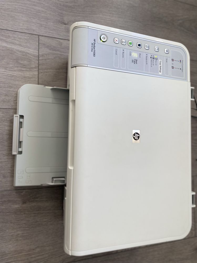 Принтер HP Deskjet F4283