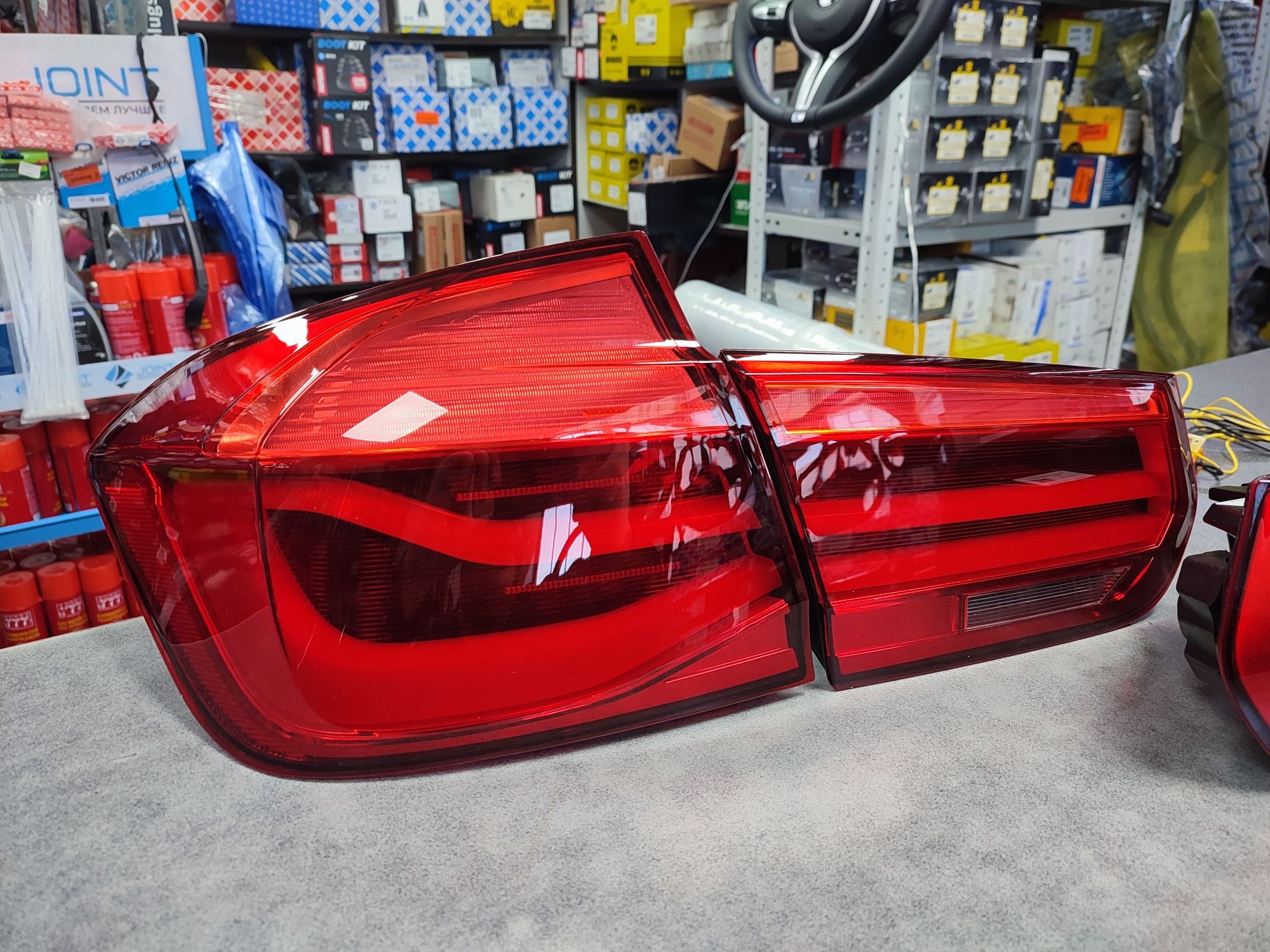 Стоп зад BMW F30 рестайлинг новые
