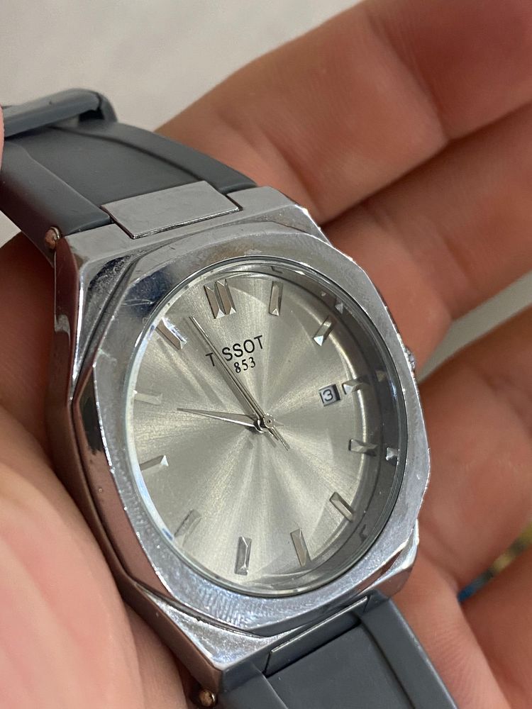 Часы Tissot T17 Quart (винтаж 1970-ых)