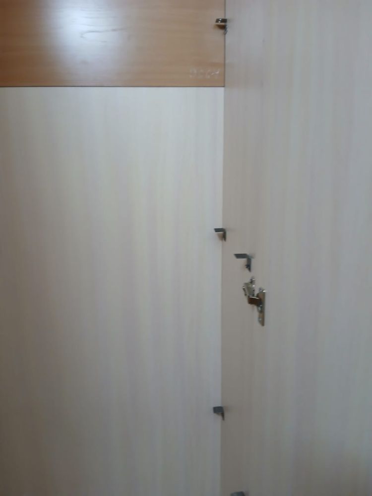 Продам шкаф  недорого