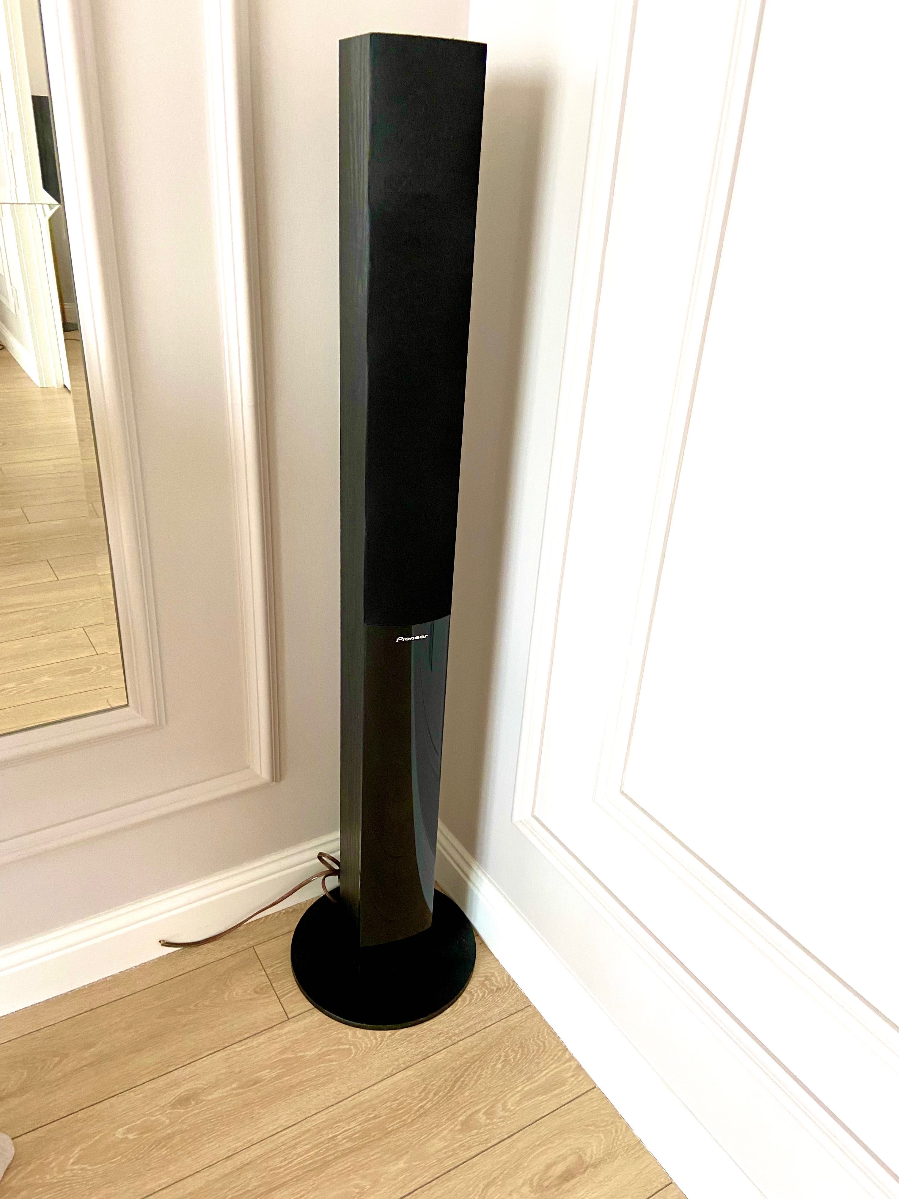 Продам домашний кинотеатр с 4 колонками и сабвуфером Pioneer