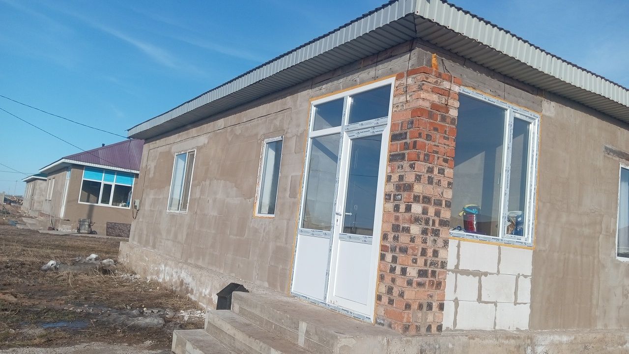 Дом в поселке Кажымукан