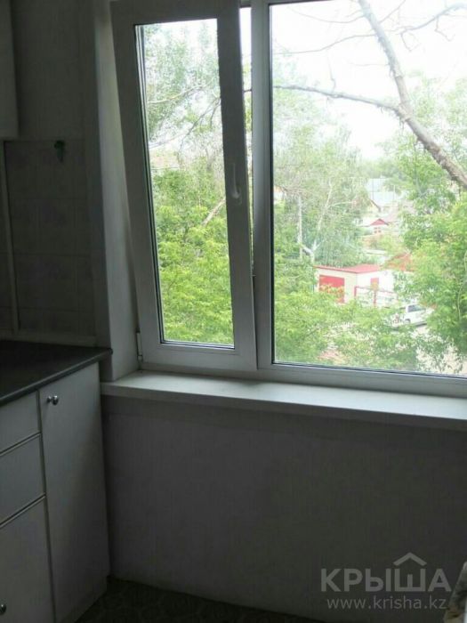 2 ком. в центре на 1 ком. в центре с Вашей доплатой.