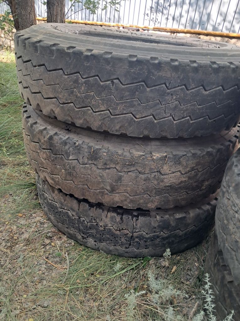 Продам шины бу шахман хово