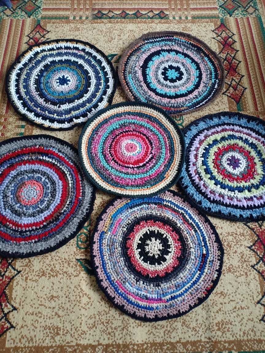 коврики ручной работы, handmade (вязаные крючком)