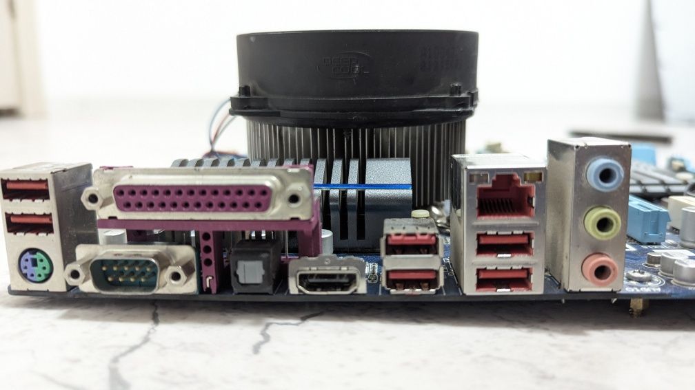 Материнская плата Gigabyte
GA-Z68P-DS3