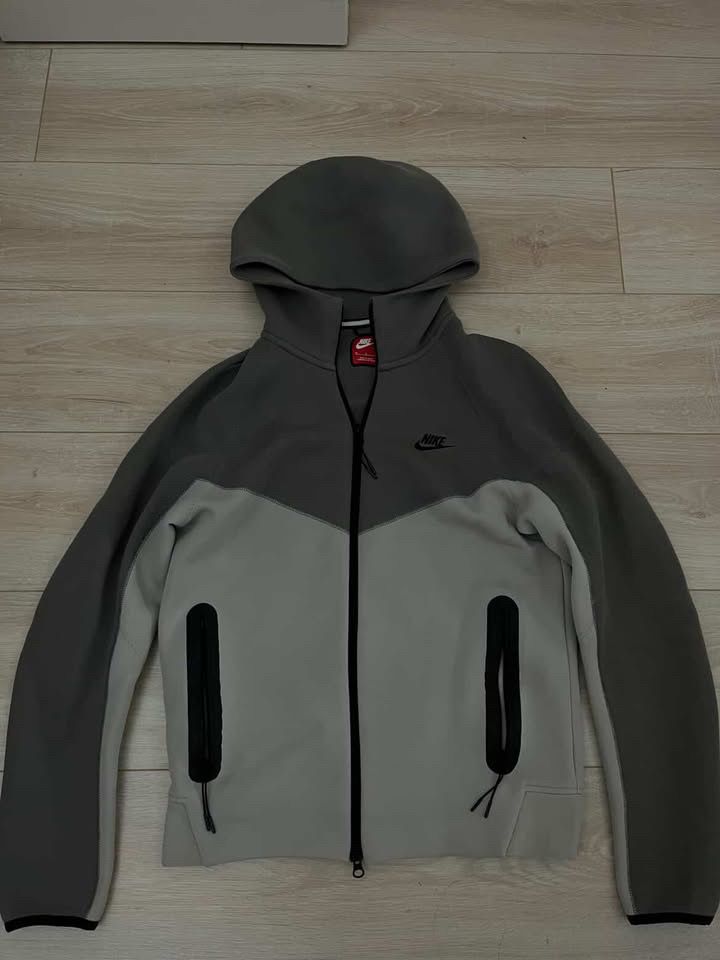 Nike tech fleace