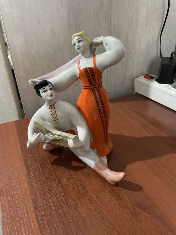 Советская статуэтка