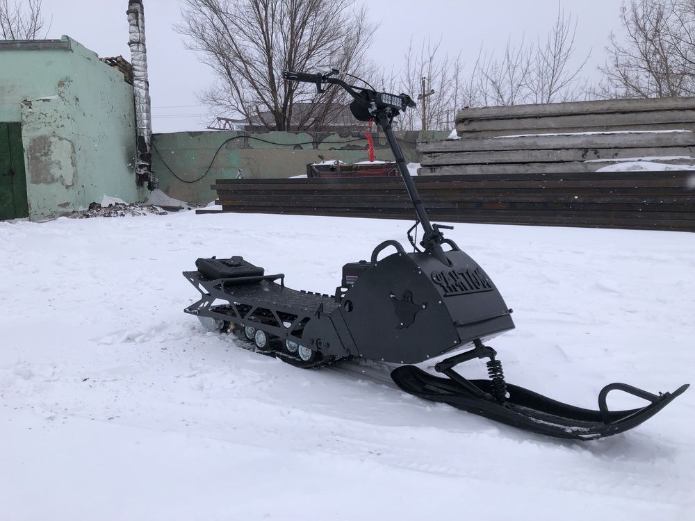 Мотоснегокат,Снегокат снегоход, мотобуксировщик,мотособака)