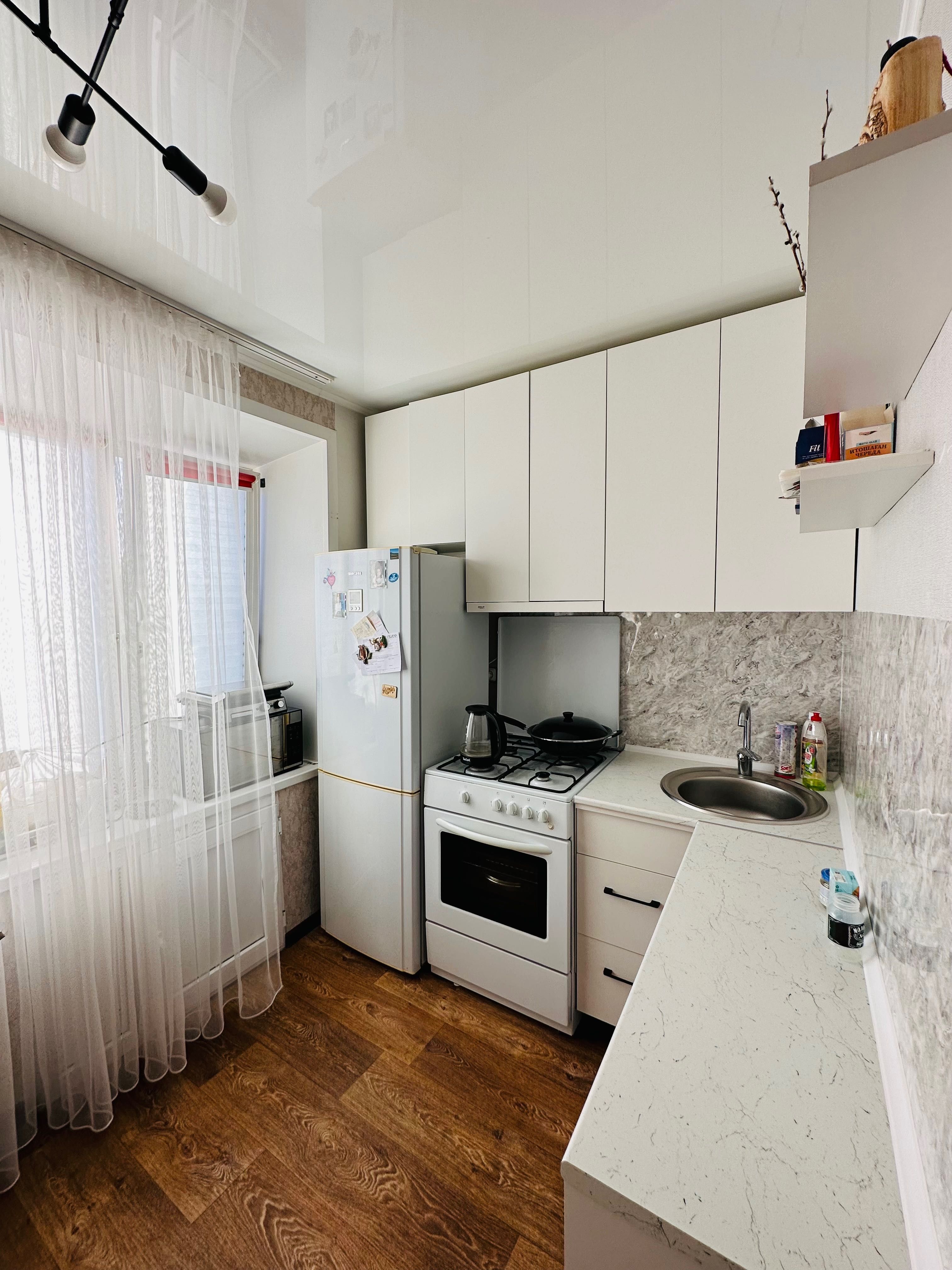 Продам квартиру 3 комнатную