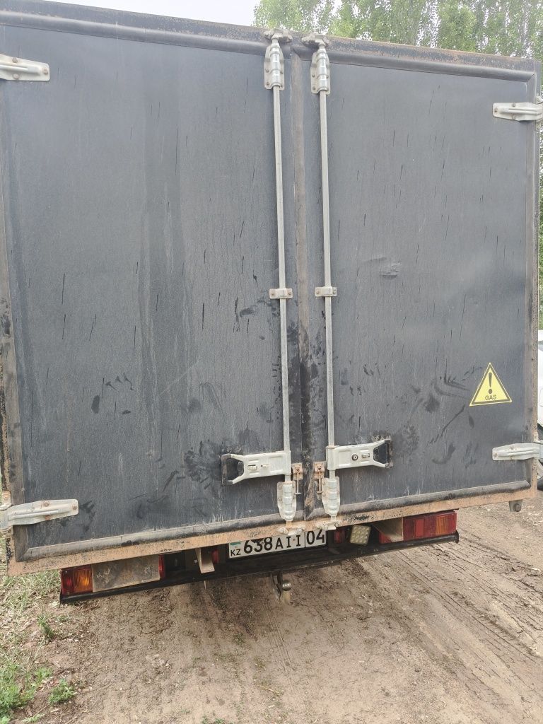 Продам газель  фермер в хорошем состоянии 2006 года выпуска .торг возм