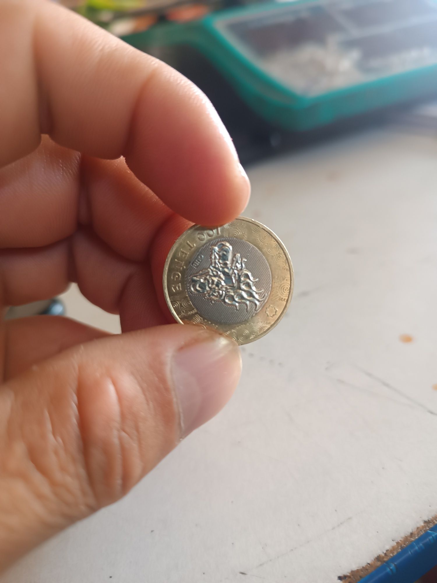 Монета на продажу