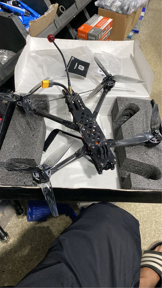 Продам дрон FPV AQUILA 7 analog