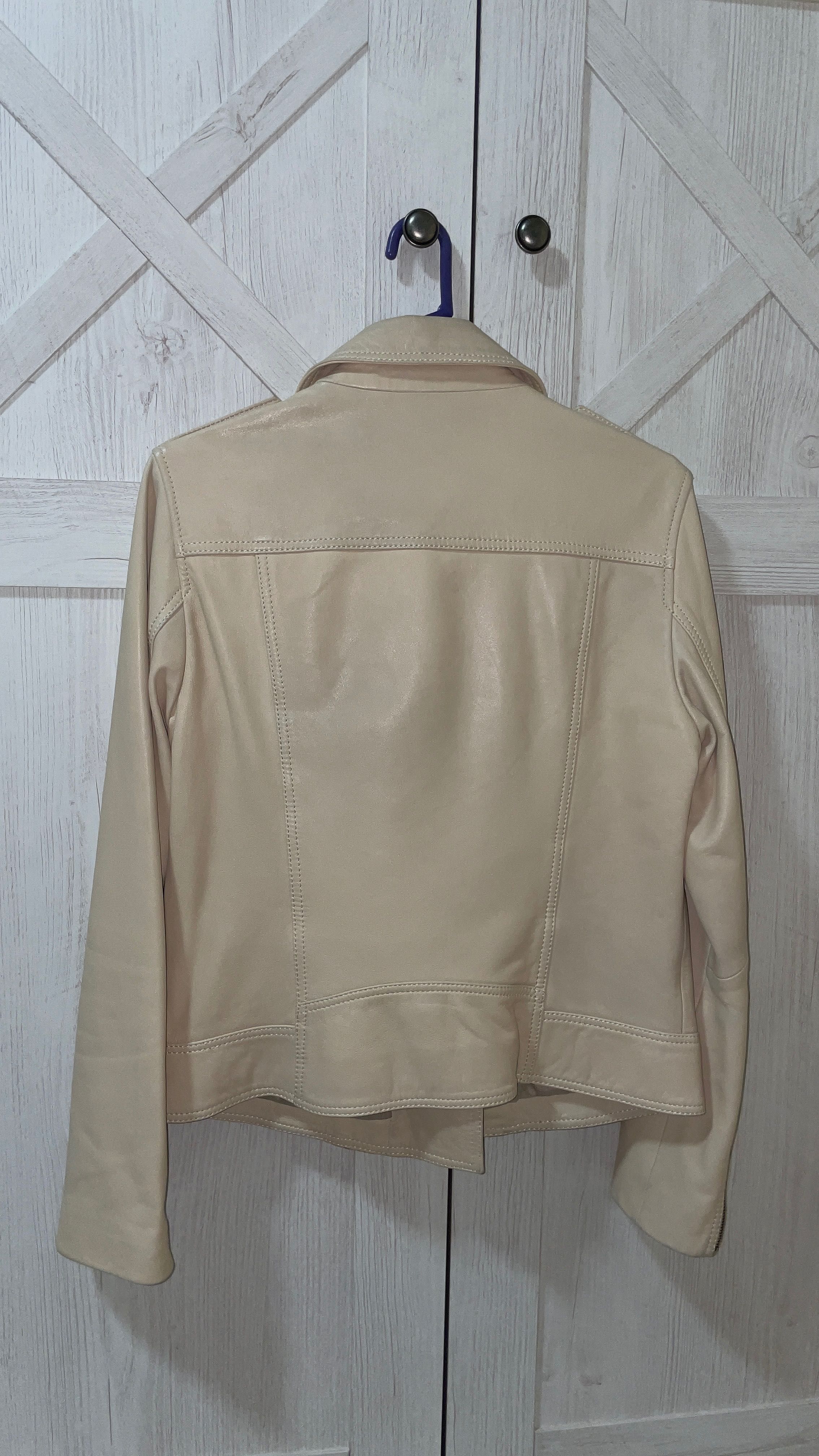 Куртка косуха женская Massimo Dutti