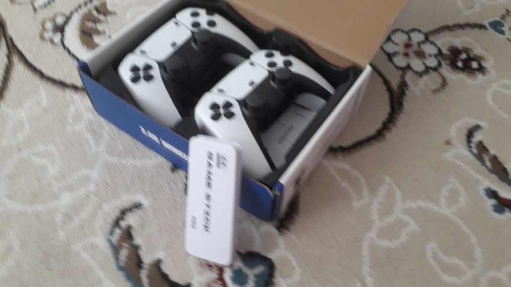 Приставка 20000 игра почти новый