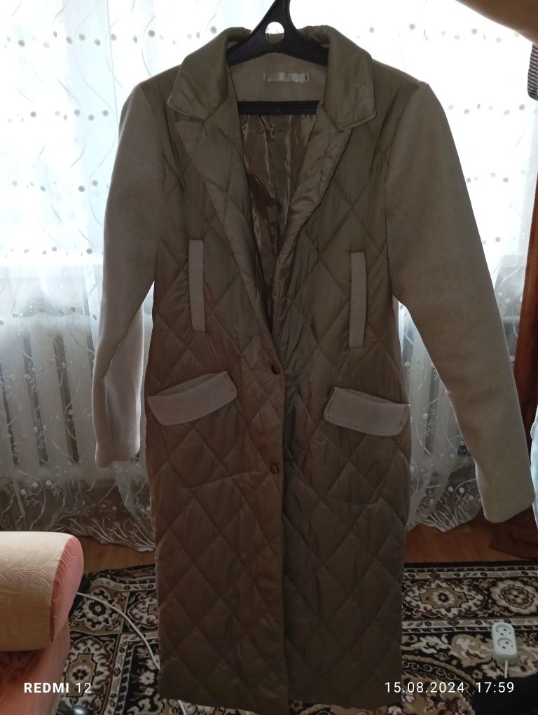 Продам новое пальто,ботинки б/у