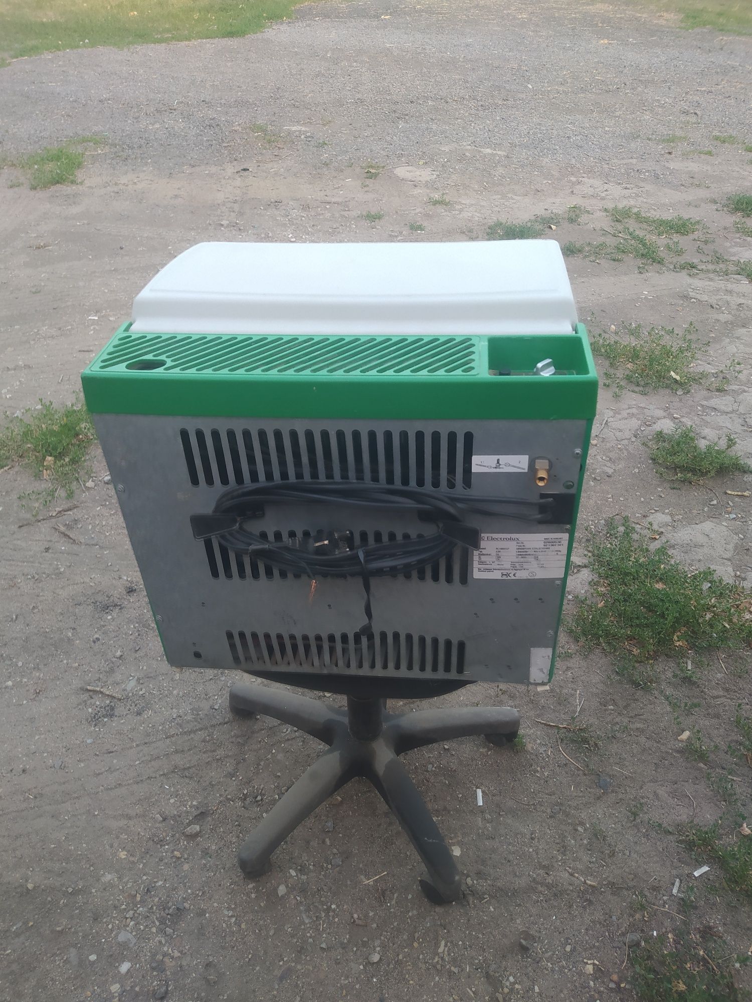 Автохолодильник газовый Electrolux
