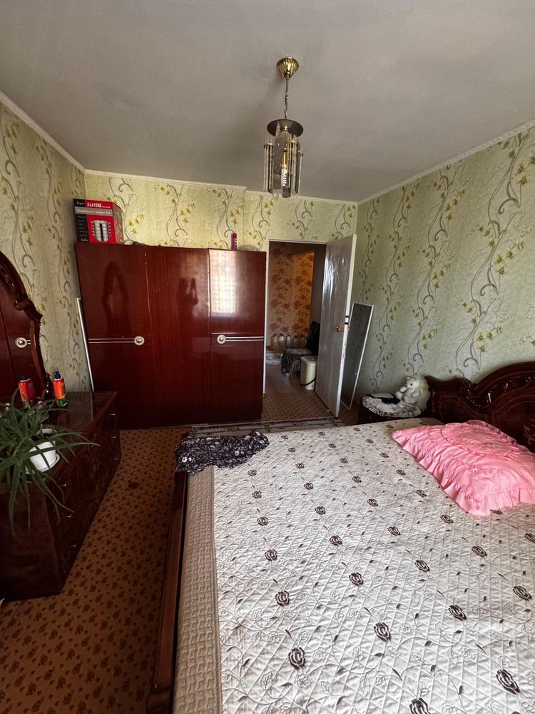 №1432. Продается 3-х комнатная квартира на 8 микрорайоне (3 кольцо)