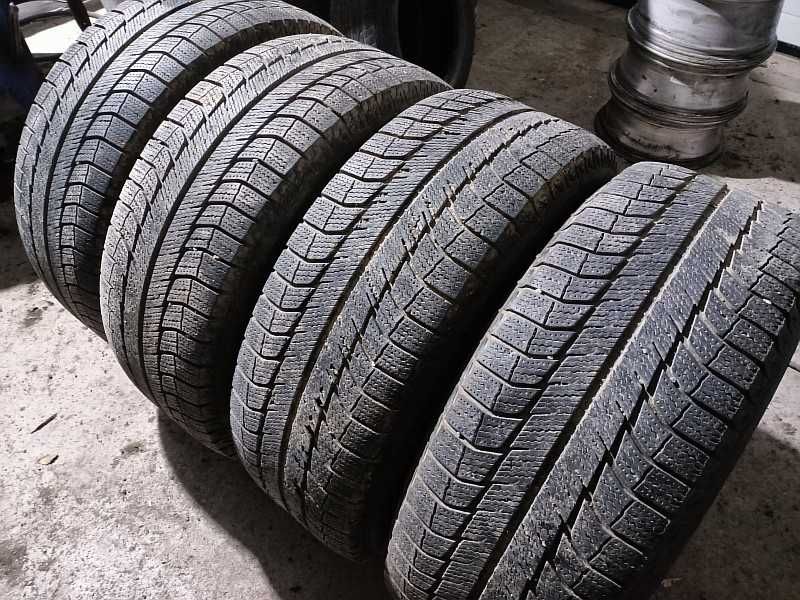 Шины 275/65 R17 - "Michelin Latitude X-Ice" (Канада), зимние.