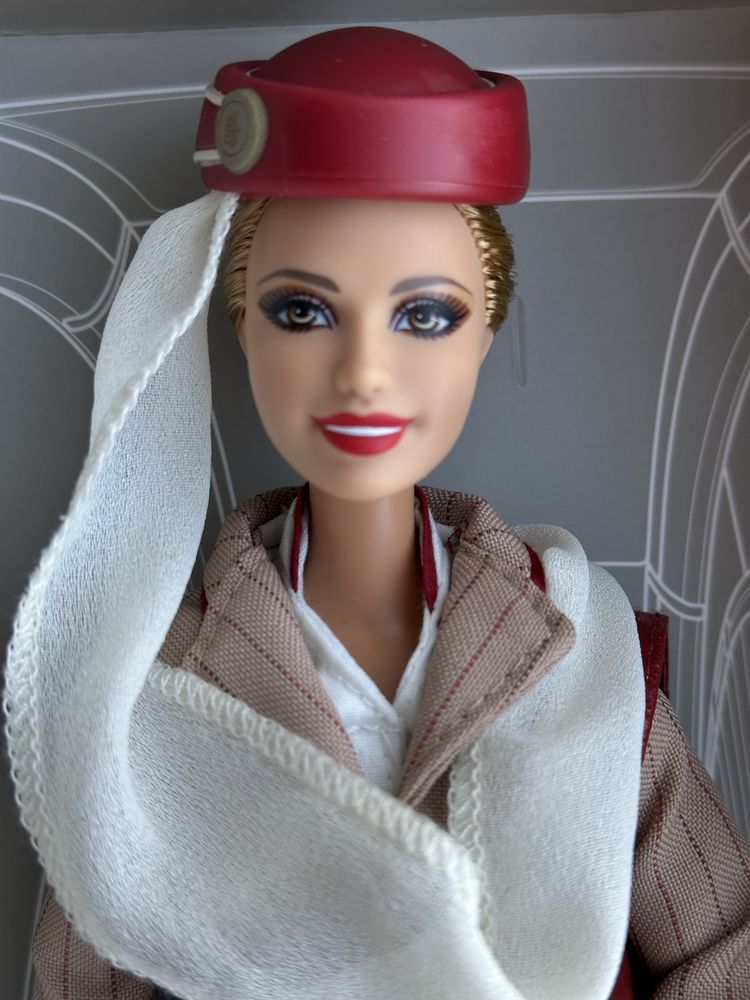 Кукла Barbie. The Emirates Uniform
