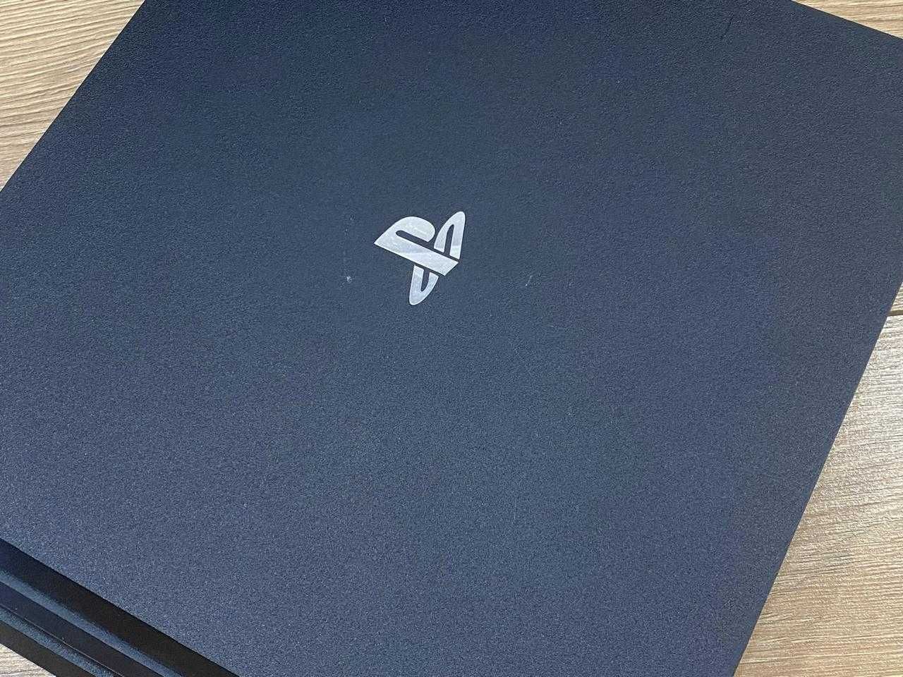 PS4 Pro 2 Геймпада Около 50 Игр