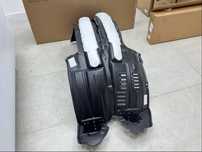 Подкрыльник задний Toyota Land Cruiser 200