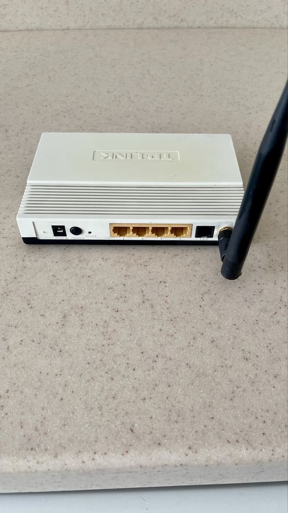 Продам маршрутизатор TP-LINK,б/у,рабочий