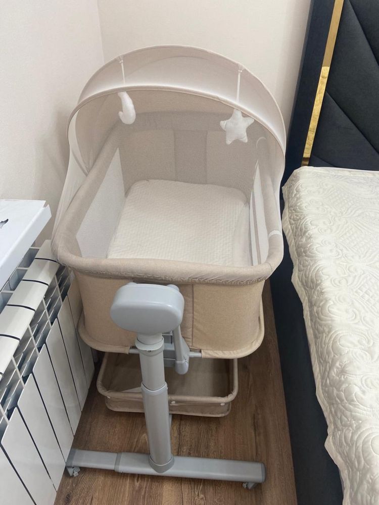 Продам манеж люльку Coolbaby
