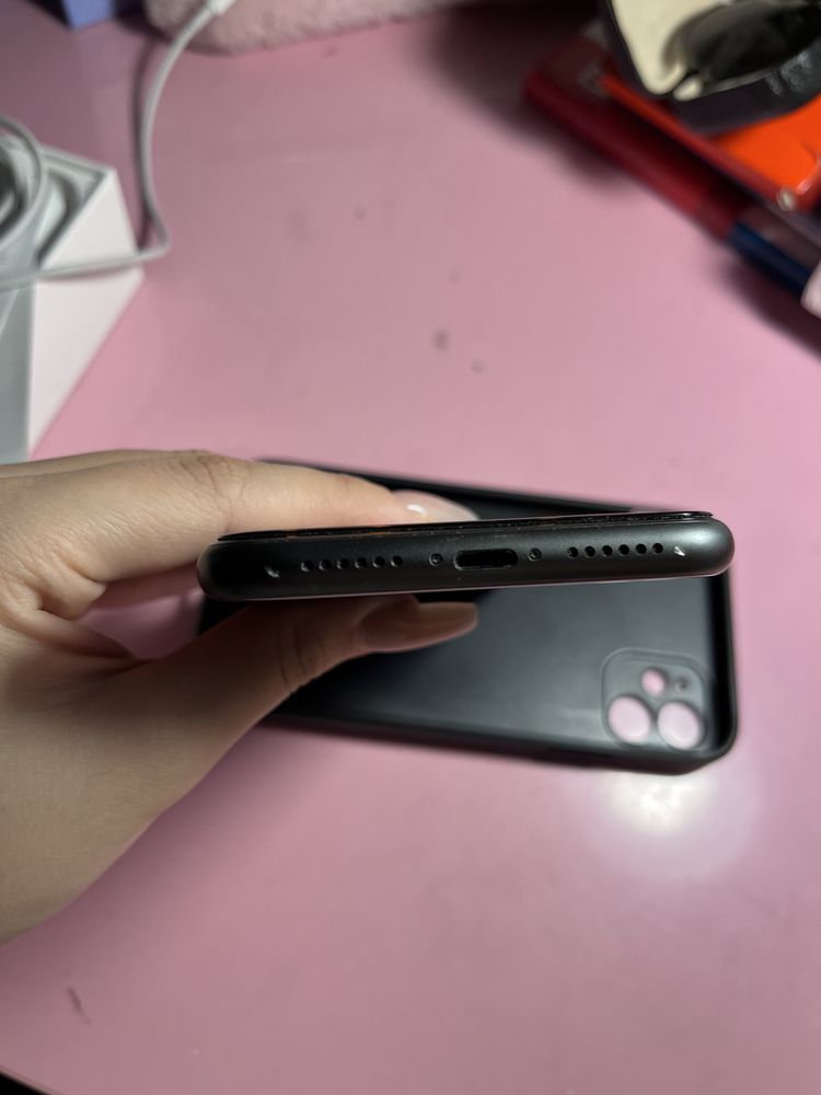 продам iphone 11, айфон 11