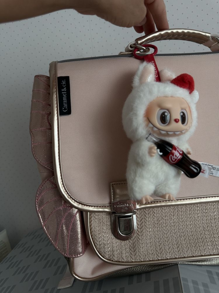 продам портфель детский рюкзак Caramel&cie.