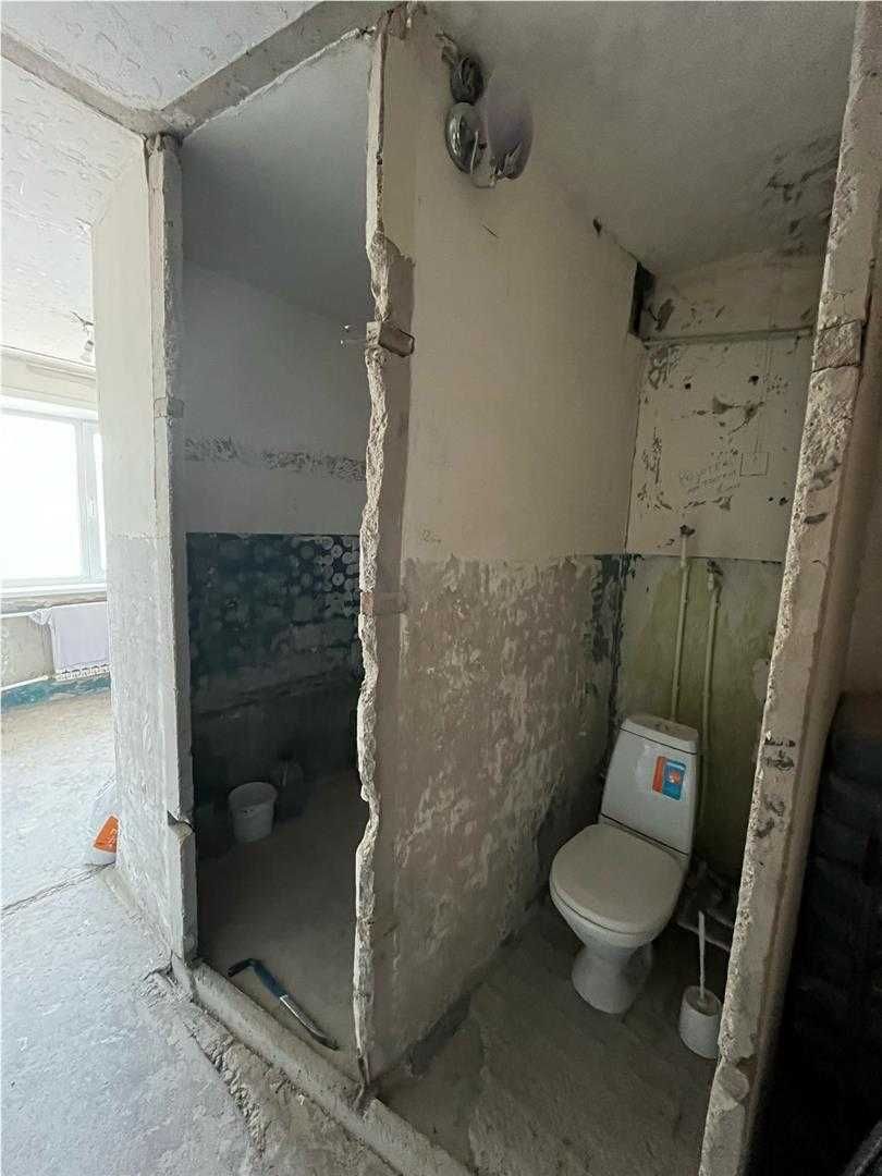 Продам однокомнатную на Востоке-1. МАЙКУДУК,Наличные