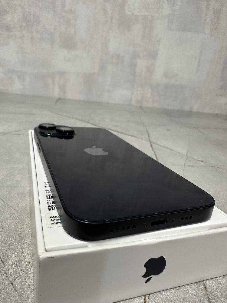 Продам Iphone 14, почти новый(брали 1,5 месяц назад) 100% батарея.