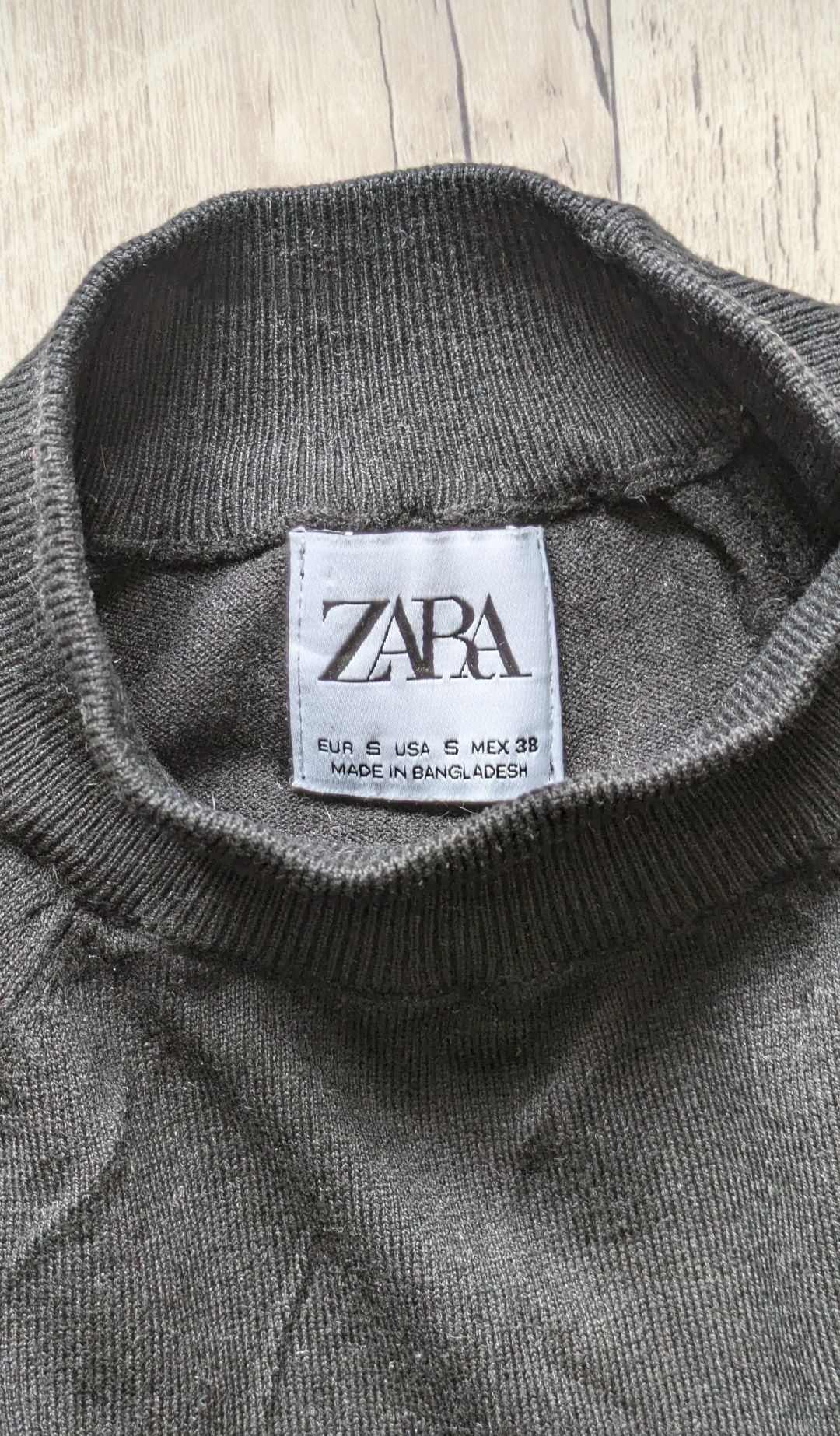Свитер       ZARA