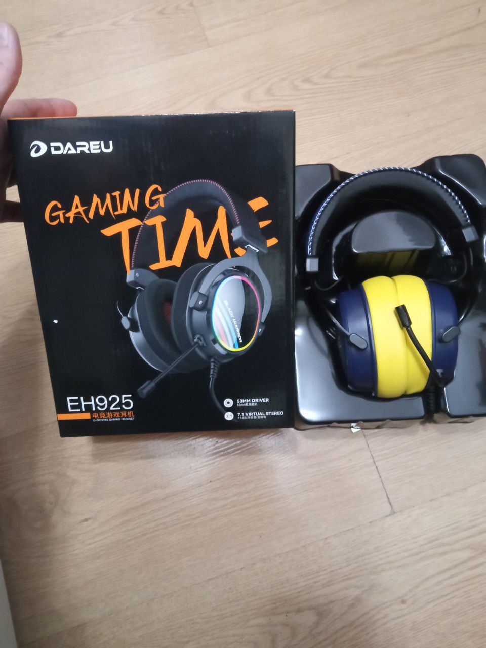 Продам игровые наушники Dareu Gaming Time EH925
