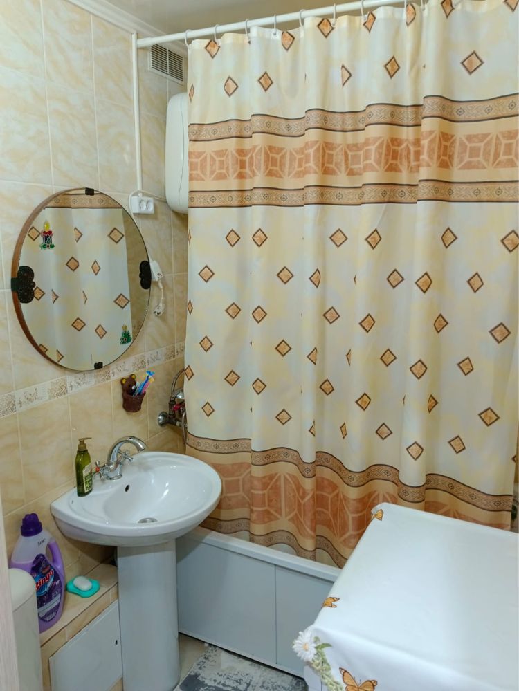 Продам 2 комнатную квартиру