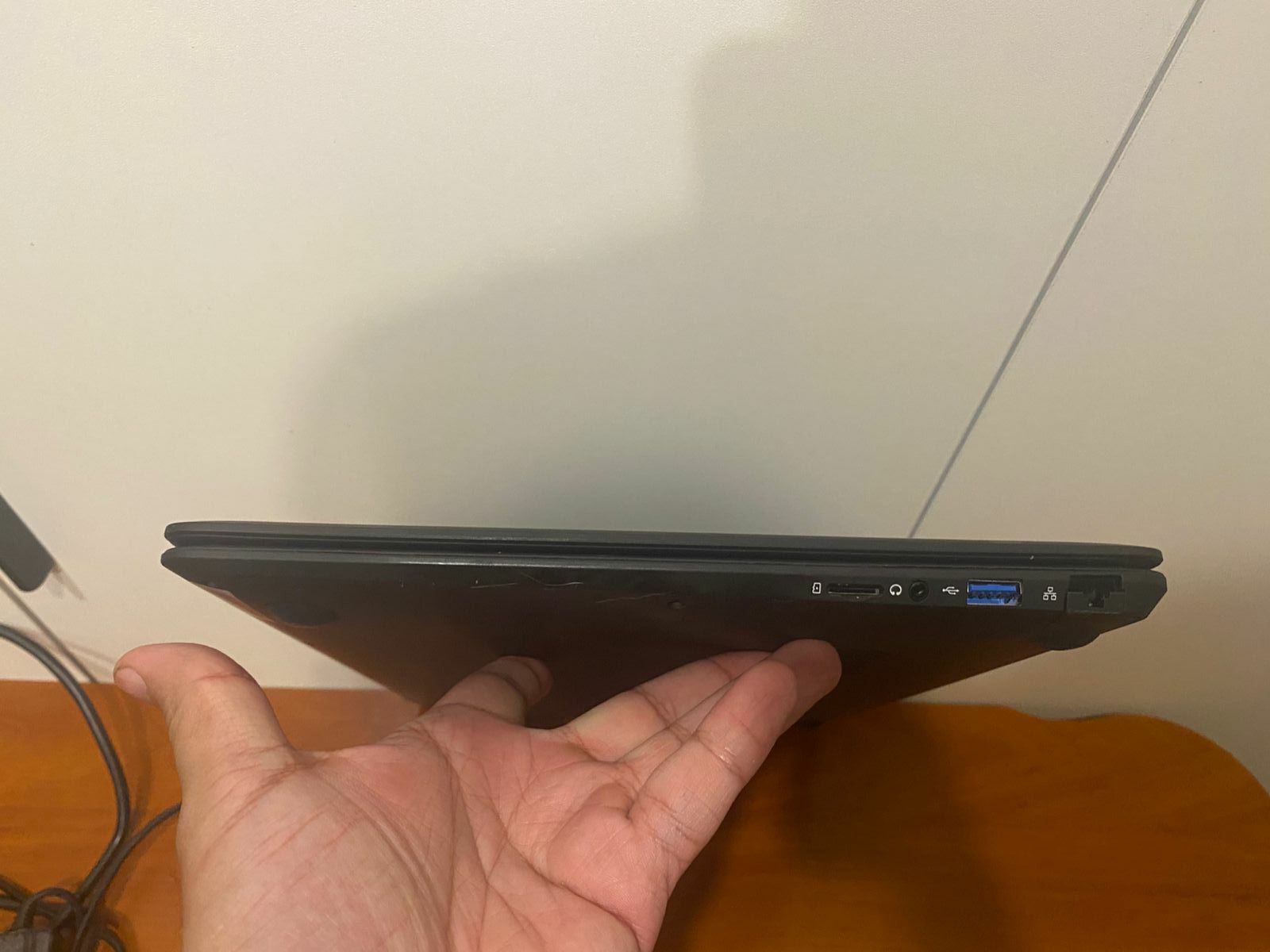 Ноутбук intel core i3-11/IPS экран/SSD Gigabyte