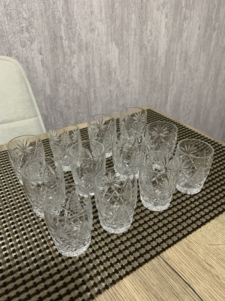 Рюмки хрусталь 12 шт