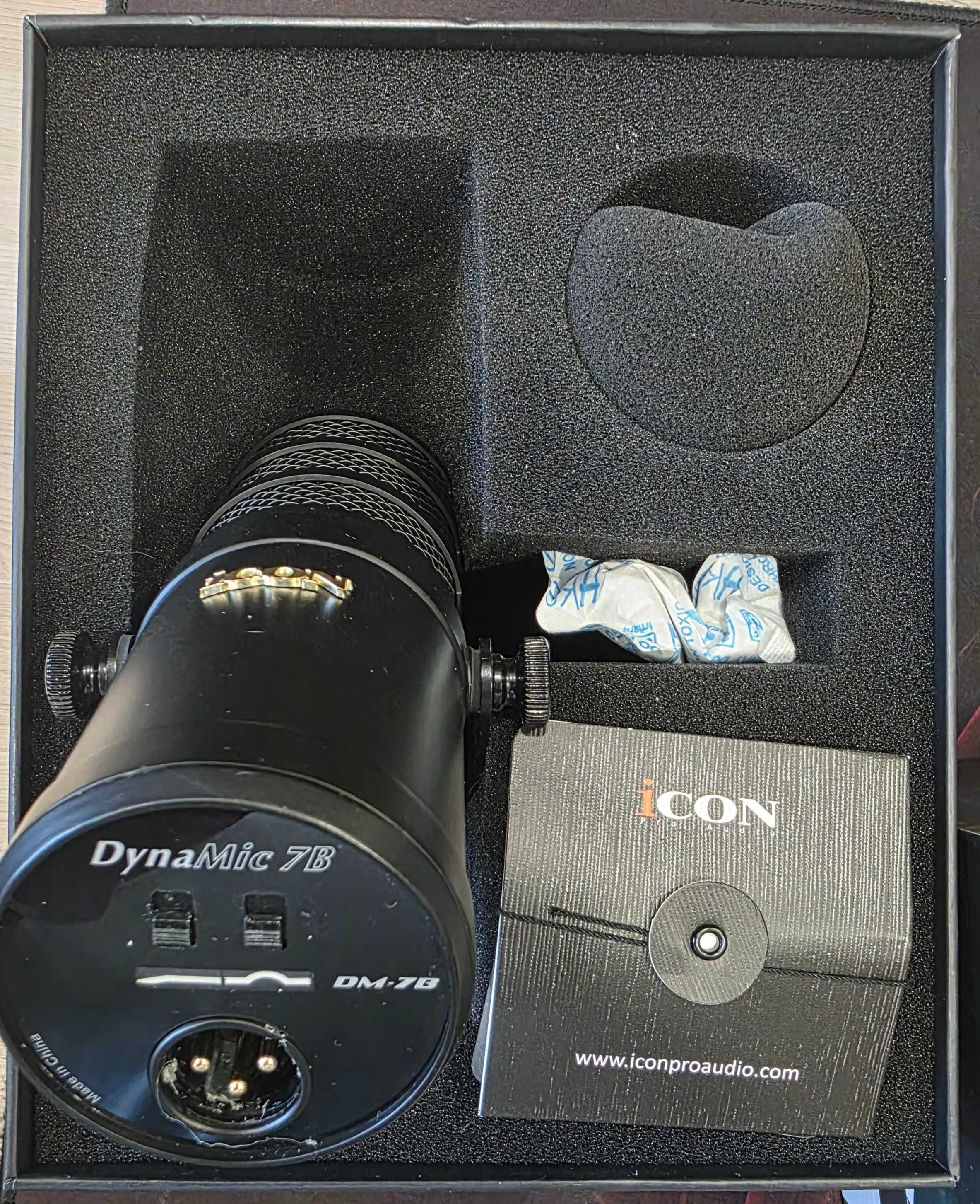 Наушники AKG K 240 MK II, микрофон iCON Dynamic 7B, усилитель для науш