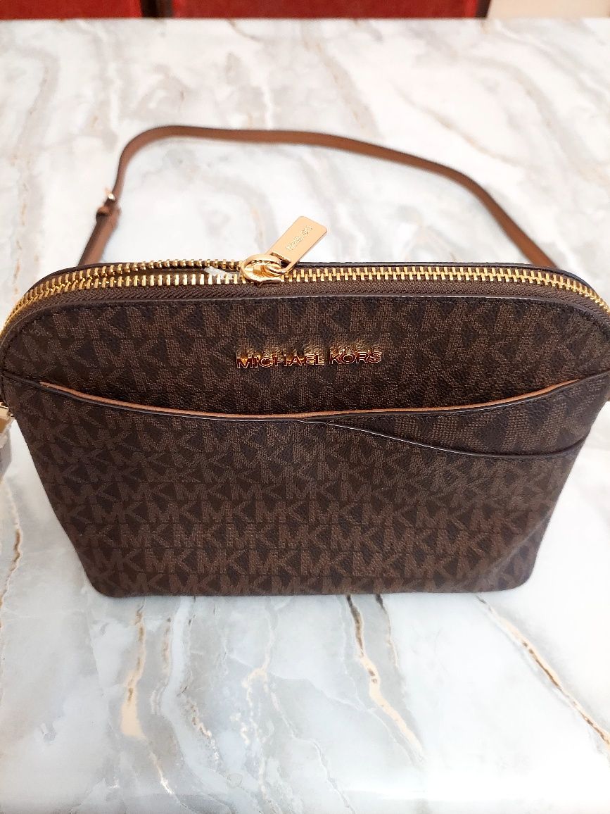 Сумка кросс-боди MICHAEL KORS (США).