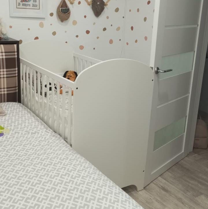 Продам кроватку Икея