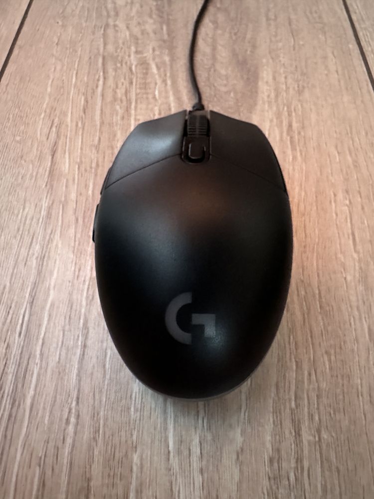Мышка игровая проводная Logitech G102 (Черная)