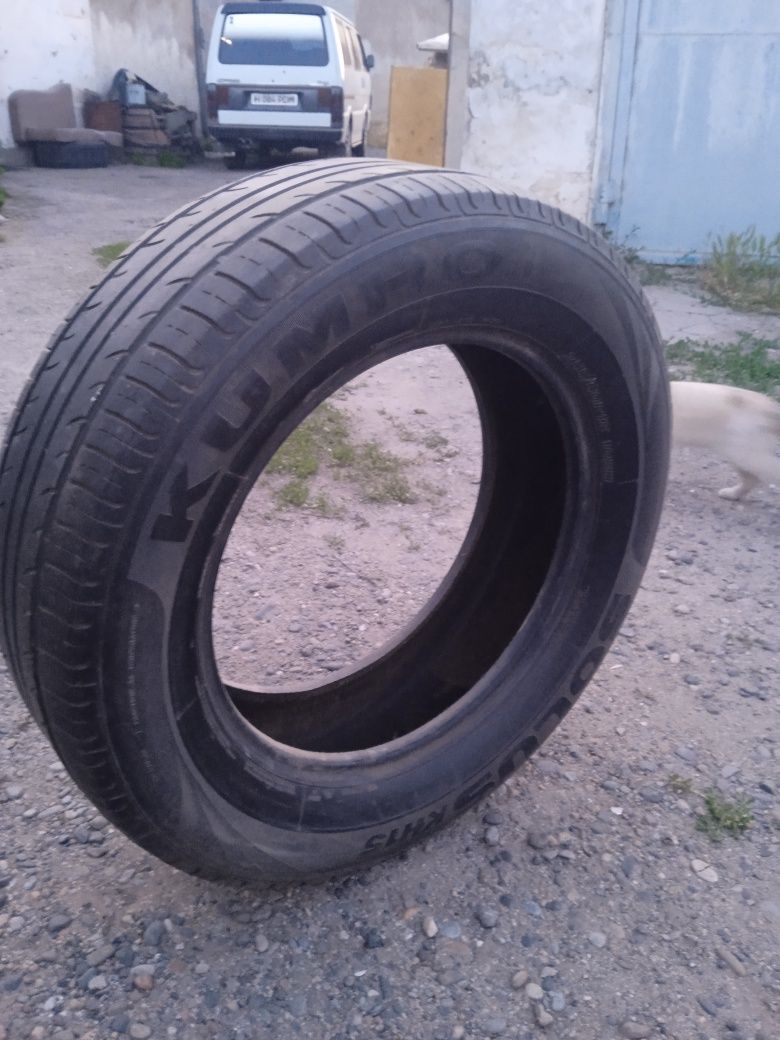 Летние шины продаю