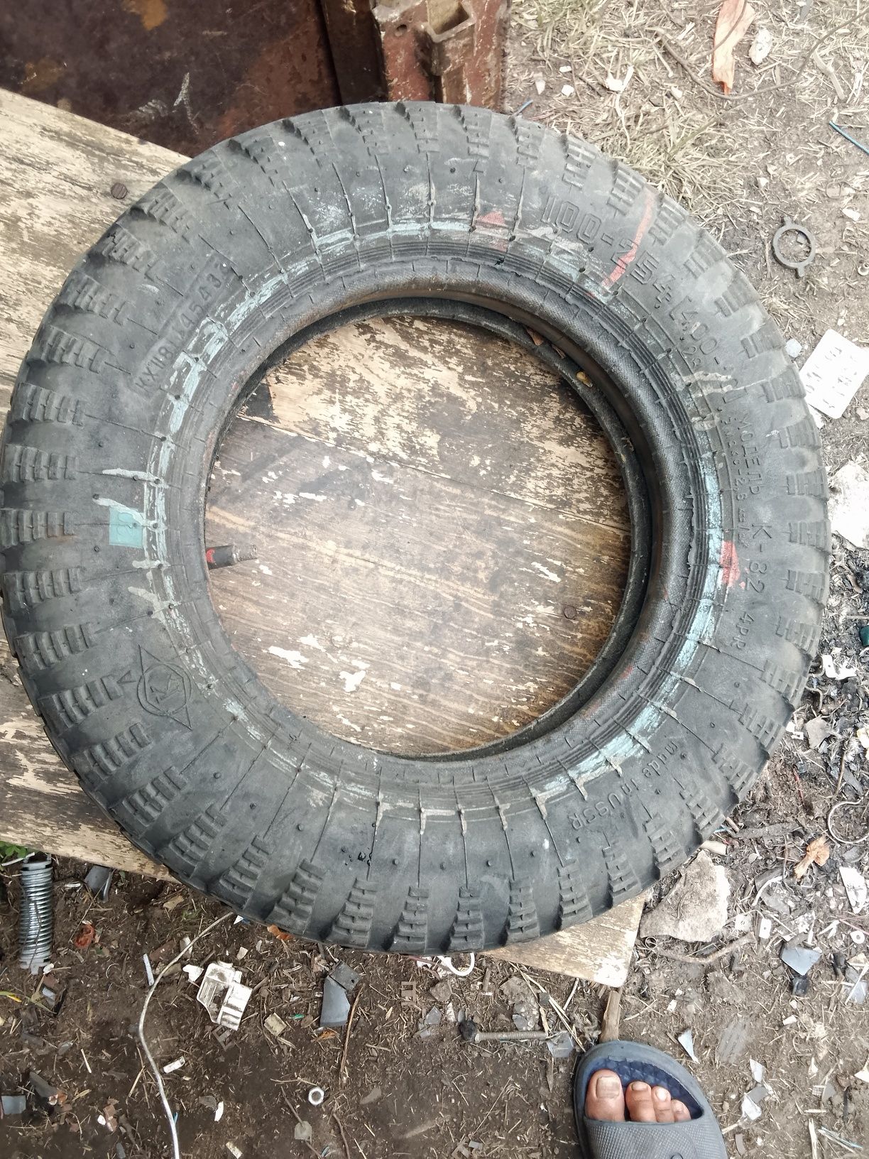 Продам колесо с камерой