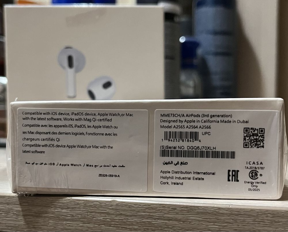 AirPods 3 поколения