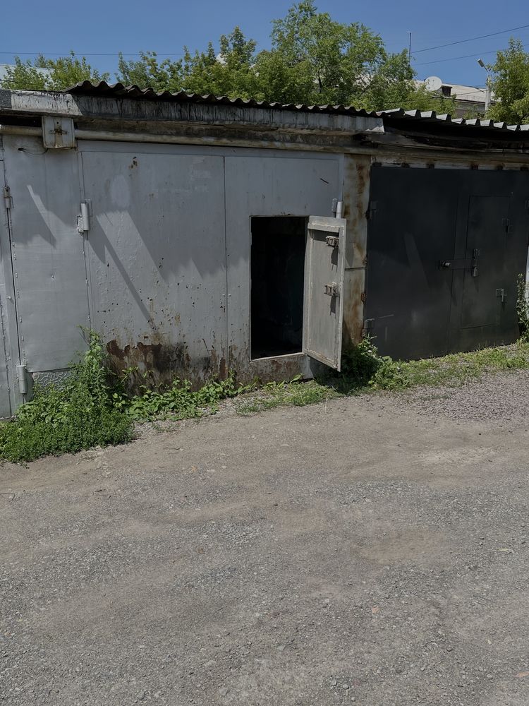 Продам Гараж на Востоке в районе маг.Мясо Рыба