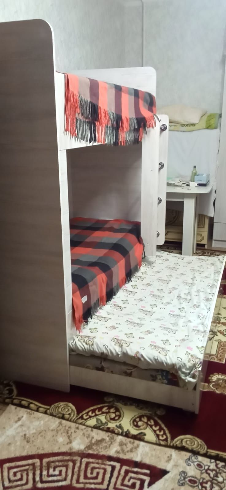 Продаётся трёх ярусная кровать
