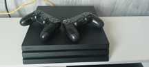 Продам PS4 Pro с дисками